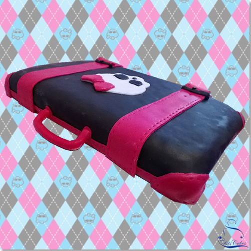 Tarta Maletín Monster High