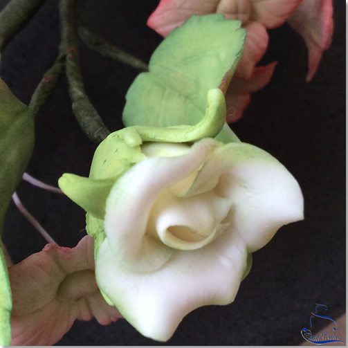 Bouquet Tarta Corazones de Amor