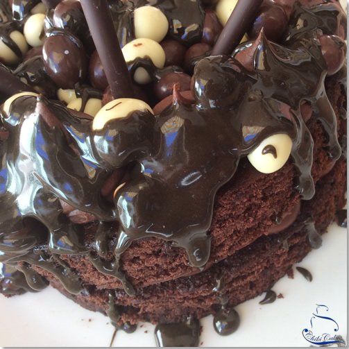Naked Cake - Drip Cake de Chocolate