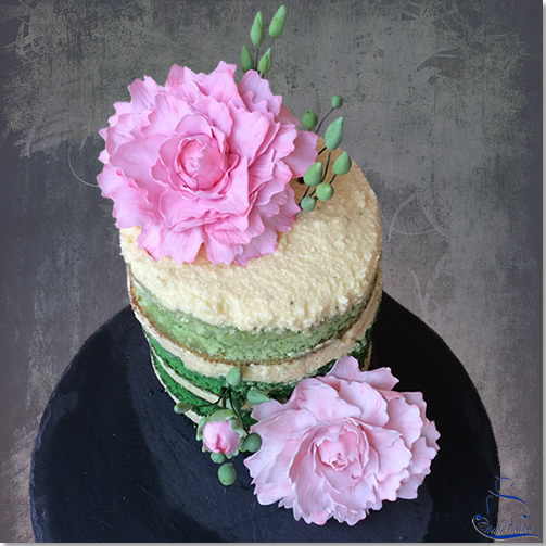 Naked Cake con Peonías