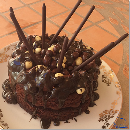 Naked Cake - Drip Cake de Chocolate