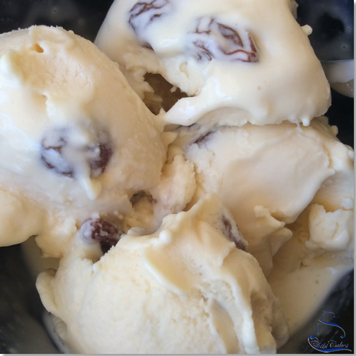 Helado de Ron con Pasas